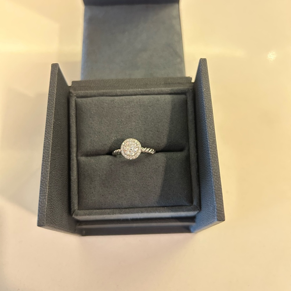 David Yurman Platinum .90Ctw Diamond Engagement Ring $11600 Retail